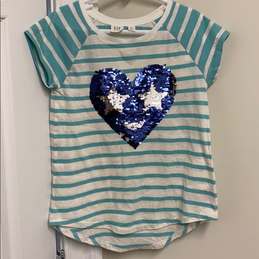 Gapkids NEW w tags size 8 flip sequin t shirt